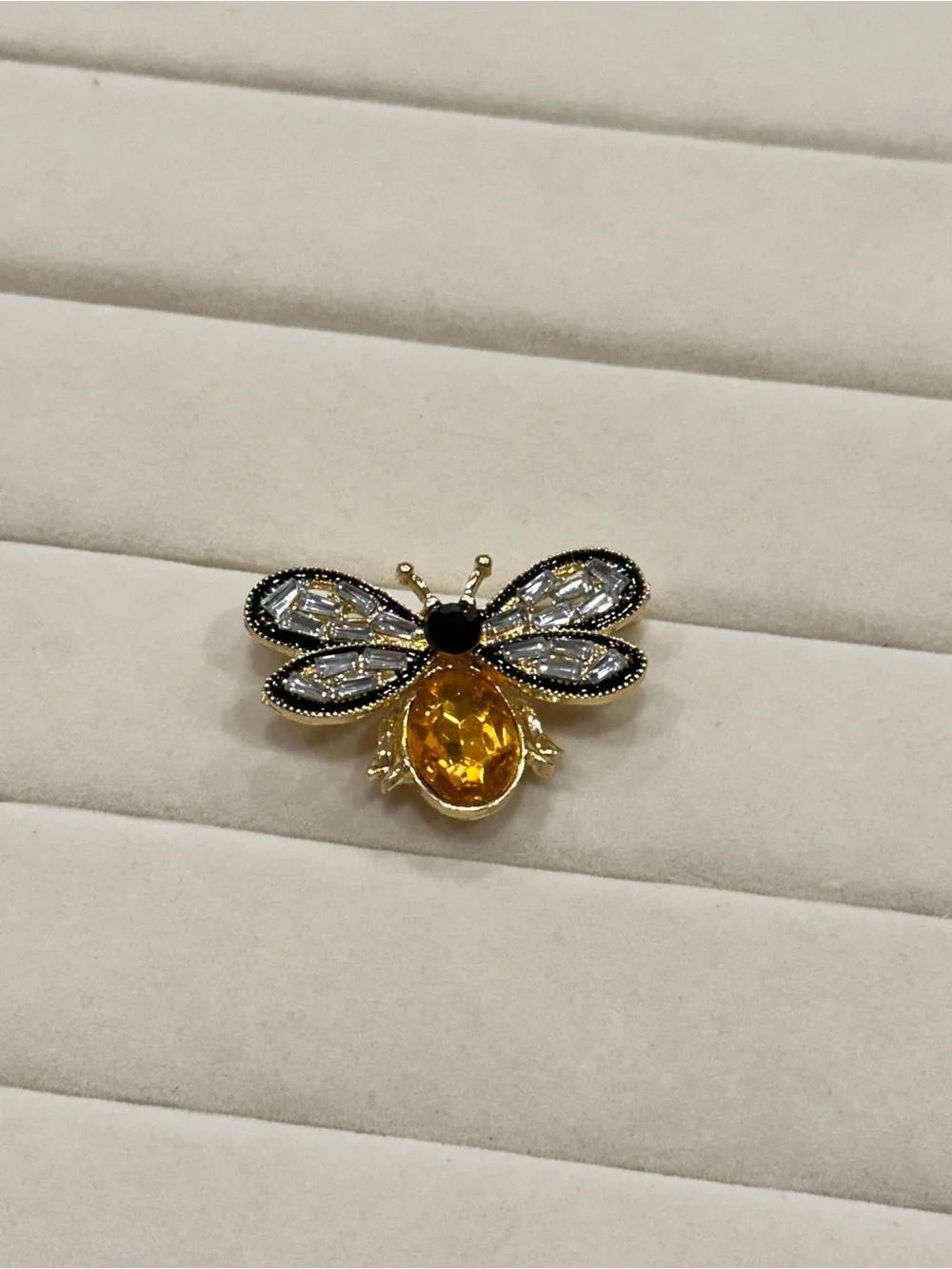 Vintage Gold Honey Bee Brooch with Amber Crystal Accent